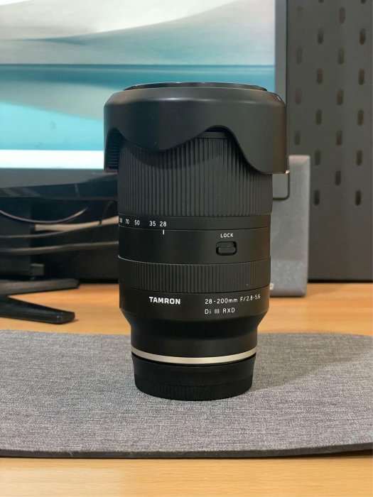Tamron 28-200mm F2.8-5.6(公司貨二手盒單全)