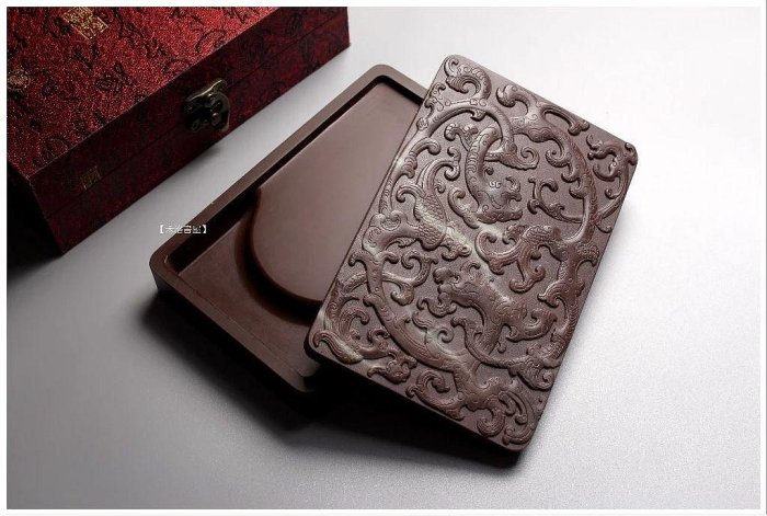 中国美術 端溪硯 古硯 老坑 唐物箱仂 中国古玩書道具古端溪老坑端溪水巖石長方硯張權君立古端渓名家款