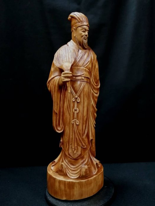 『特価』黄楊精彫諸葛孔明立像 {整理番号:A015} 諸葛孔明銅像 立像 銅製 約15㎝