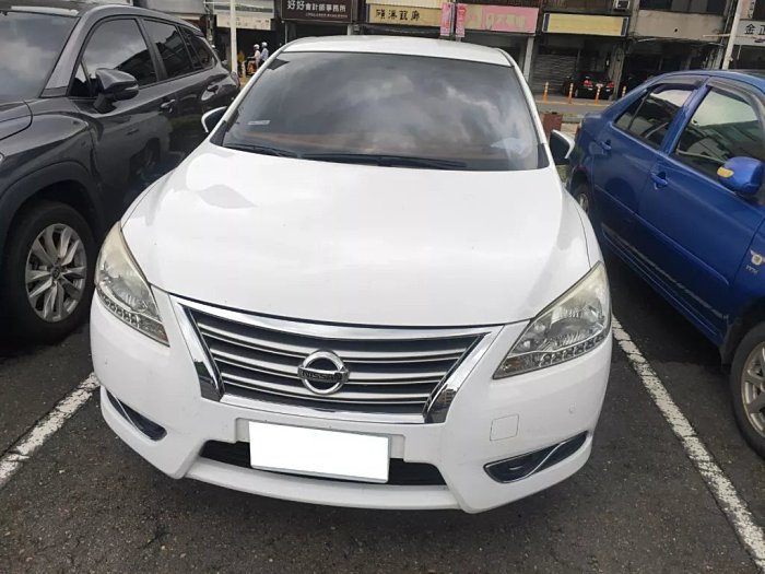 【RLin嚴選車庫】2014款 Nissan Sentra 白色 售價11萬8
