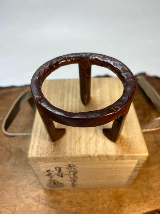 Ｎ２５４　蓋置　『金谷五良三郎造』『砂張銅』『笹蓋置』　共箱　茶道具 N254 蓋置 『金谷五良三郎造』『砂張銅』『笹蓋置』 共箱