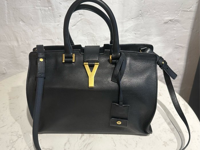 YSL MONOGRAM系列 Y字金屬LOGO小牛皮手提/斜背醫生包黑色