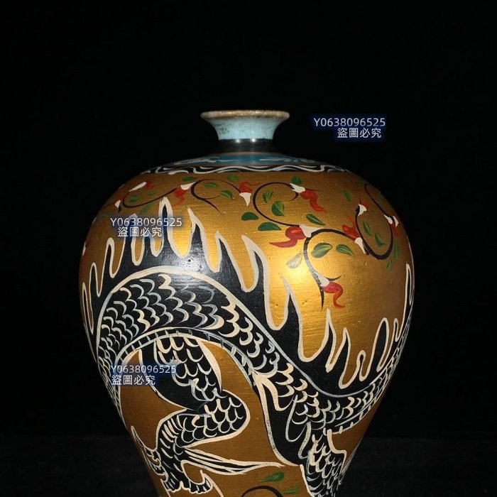 中国古美術・旧蔵宋汝窯・宋真宗御賜款彩繪龍紋梅瓶・彩絵・花瓶・陶磁器・文房置物 宋汝窯青龍寺御製款彩繪龍紋梅瓶，高29直徑14cm，4001643 官窯汝瓷建窯