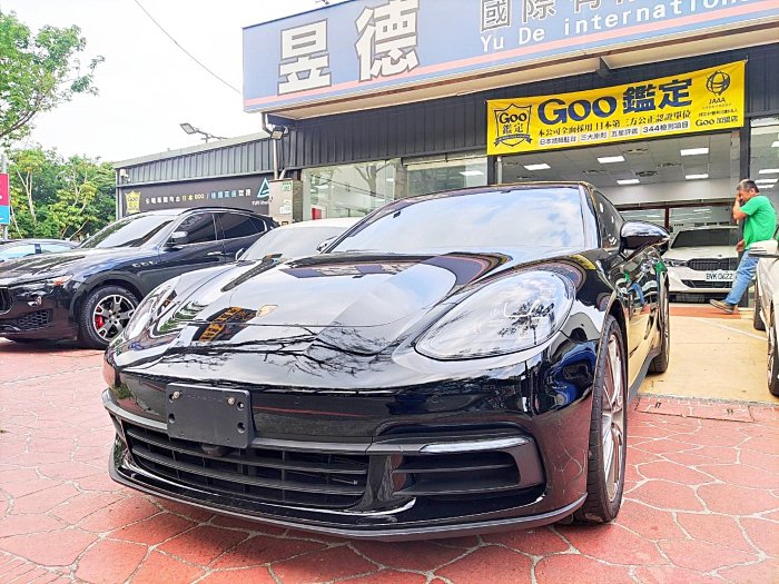昱德汽車 2018 Porsche Panamera 4 S.T 總代理 跑少