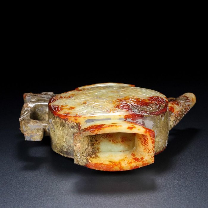 18886和田玉珍品舊藏迴流玉酒壺玉質細膩油潤包漿醇厚沁色自然入骨雕工