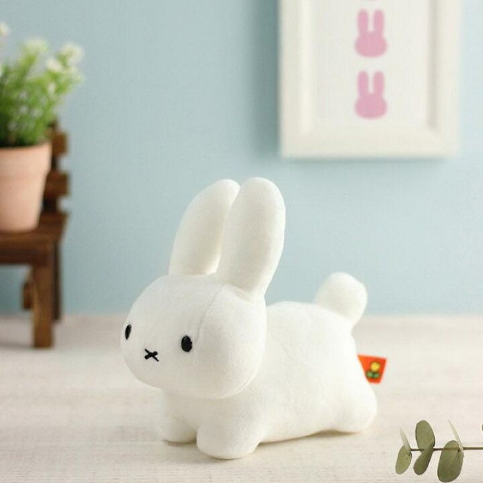 ＊日式雜貨館＊日本限定 米飛兔 MIFFY miffy 米菲趴趴兔絨毛擺飾 米飛兔玩偶 米飛兔S號 15&times;8&times;6cm