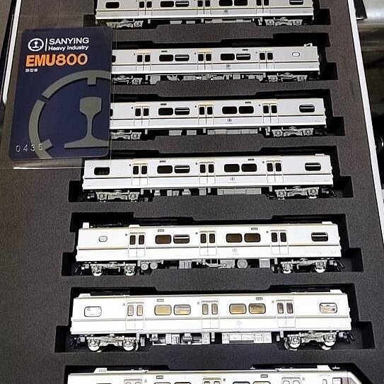 專業模型】 S006 三鶯重工EMU800 原型車8輛特別企劃版| Yahoo拍賣