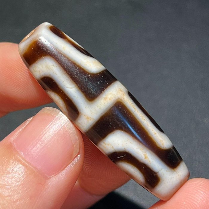 嚴選臺灣工藝手工朱砂天珠，品相完美，天然顆粒老氣十足天珠天然朱砂