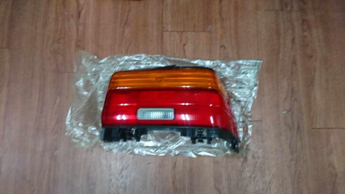 汽車材料前哨站 TOYOTA 豐田 COROLLA 93 後燈 尾燈 正廠
