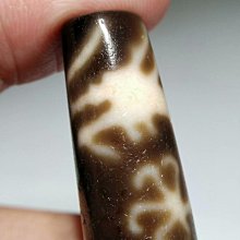 五爪金龍天珠，到鼎的天珠，這樣稀少五爪龍天珠實在少見，（線體分明很
