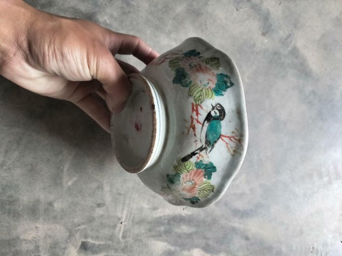 中国美術　粉彩花鳥碗 嚴選民國時期粉彩花鳥瓷碗，品相完好，適合收藏與饋贈粉彩瓷民國瓷碗