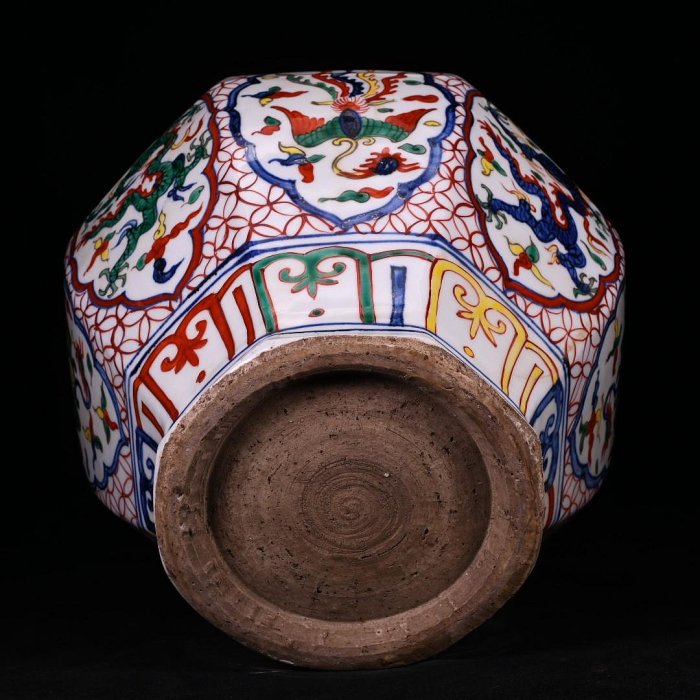 明萬曆青花五彩開窗龍鳳花卉紋八棱鎏金罐規格33*33cm133531官窯、民窯