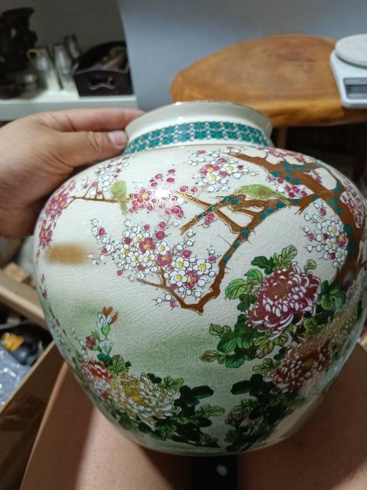 嚴選日本昭和時期九谷花瓶，全品保真，高25公分、腹徑25公分、口徑13
