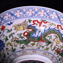 嚴選明代宣德五年彩瓷龍紋碗，高達9.3×20.3公分，釉面光亮，適合收藏與
