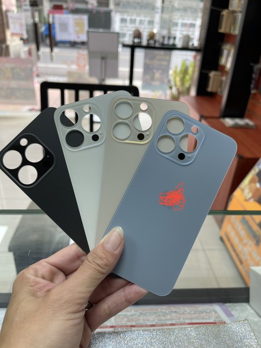 「舊愛換新」iphone 13 pro max  iphone13promax  電池蓋  背蓋 後蓋 後玻璃破裂 維修