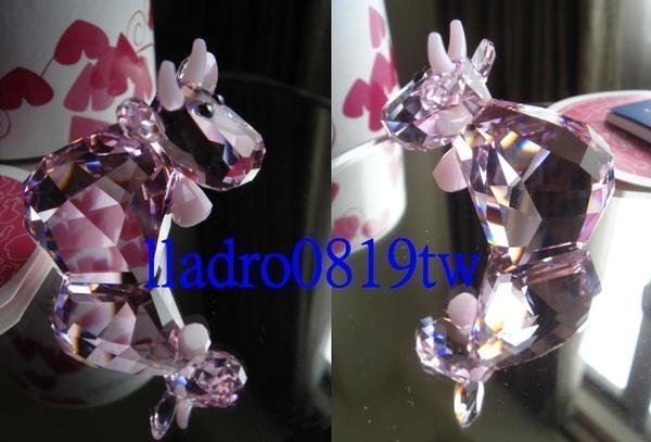 全新~生日禮物~) 施華洛世奇水晶2007年(粉紅牛Pinky Mo)限量牛