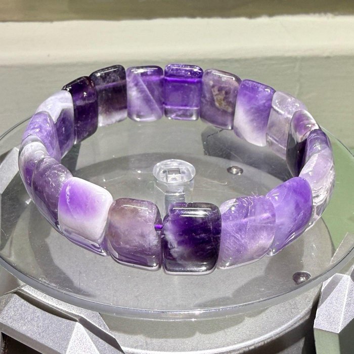 れれれ　紫水晶 荒川鉱山産 紫水晶 | 鉱物標本,ア行,アメシスト/紫水晶 | ほたる