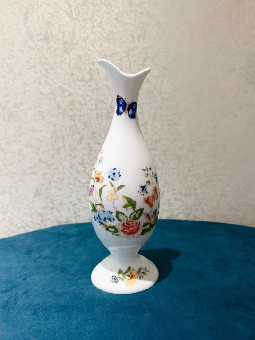 清貨！英國aynsley安茲麗花瓶vintage 給家里清空間安茲麗的cottage