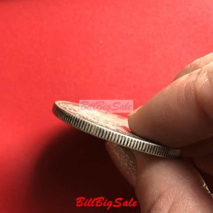 民國十七年貴州汽車壹圓銀元)中華民國十七年貴州汽車幣七錢二分貴州省