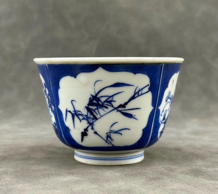 嚴選日本百年老青花杯，名家手作斗笠茶杯，細路四君子手繪主人杯御釜屋