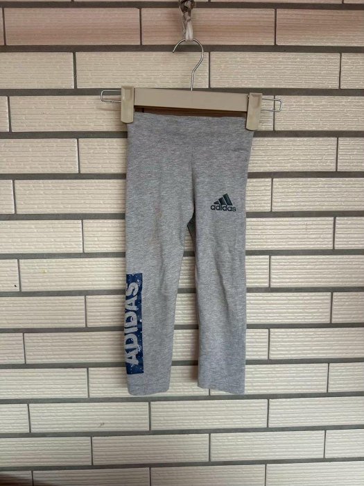 愛迪達adidas女童薄長褲女童長褲運動褲百搭灰白內搭褲褲子
