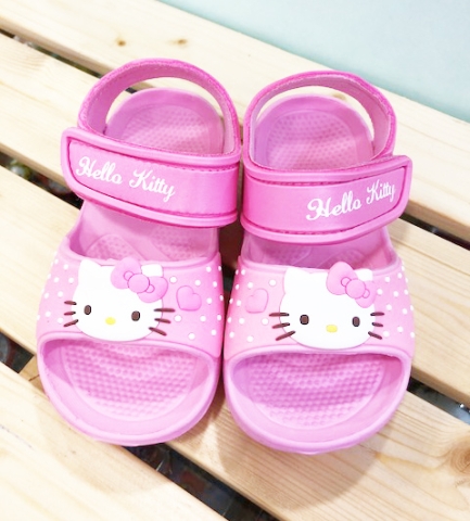 【震撼精品百貨】Hello Kitty 凱蒂貓~台灣製Hello kitty正版兒童超輕涼鞋-粉大頭(24~29號)