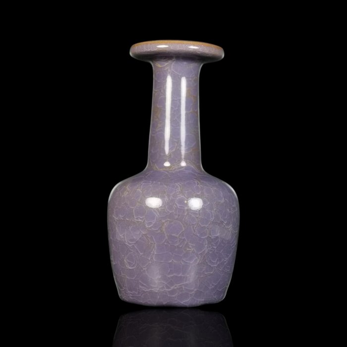 博古珍藏》宋．官窯紫釉紙槌瓶．早期收藏．老件花瓶