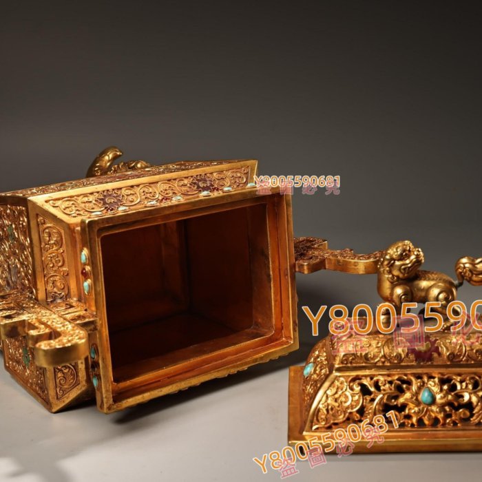 珍品清代宮廷御藏罕見高浮雕鏨刻鎏金方獅子蓋熏香爐工古董舊藏擺件【景