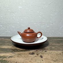 中国古美術・宜興原鉱底槽清泥紫砂壺 龍馬精神・紫砂壺・底款:朱可心紋・朱泥・急須 中国古美術・原鉱底槽清泥養神紋・紫砂壺・底款:顧景舟・朱泥