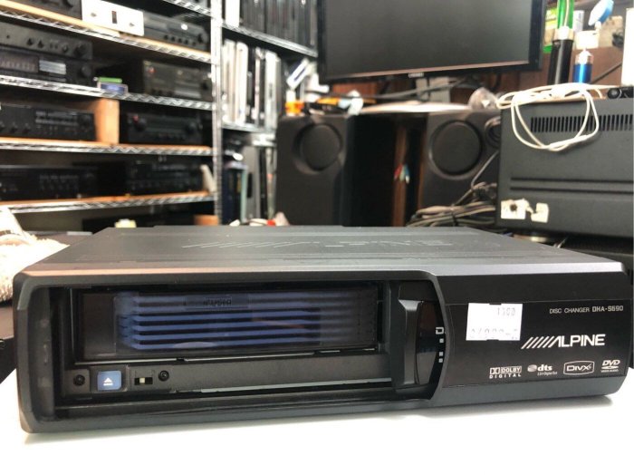 Alpine DHA-S690 DVD VCD CD DivX 6片換片箱光纖輸出無遙控| Yahoo拍賣