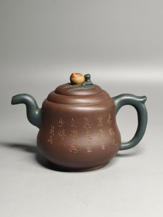 嚴選汪寶根製《旭齋》雙色土刻繪老紫砂壺，保存完美適合收藏#古董紫砂