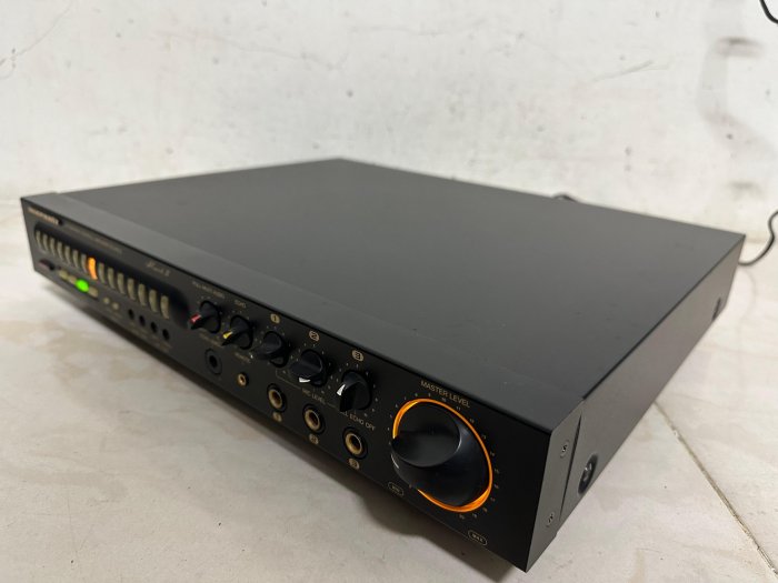 日製 Marantz SC395 MKII ( SC-395 AVK MK2 )卡拉OK 伴唱 麥克風 前級 專業麥克風混音器 讓你的擴大機可唱歌