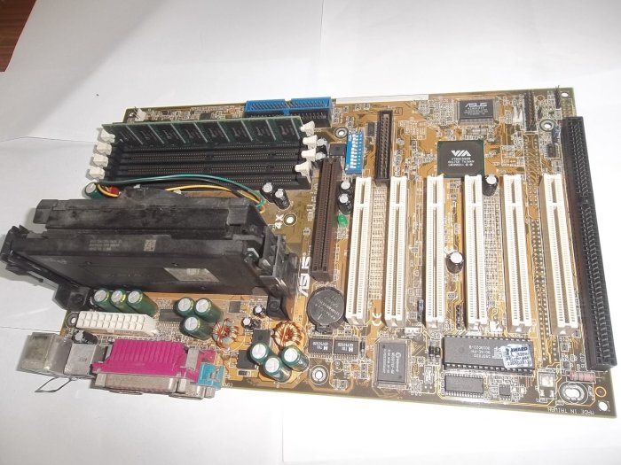 SLOT,ASUS,華碩主機板,P3V4X,P3-550CPU,256M記憶體,1組ISA,良品| Yahoo拍賣