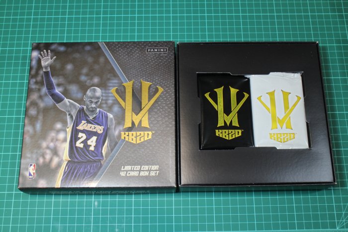 Card Box Kobe Hero 2015-16 Panini HeroVillain Kobe Bryant