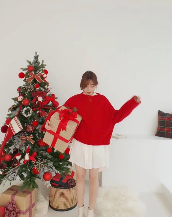 正韓Copiner品牌漂亮oni家捲捲邊粗針織羊毛上衣紅色（QQBOW 全新轉賣）