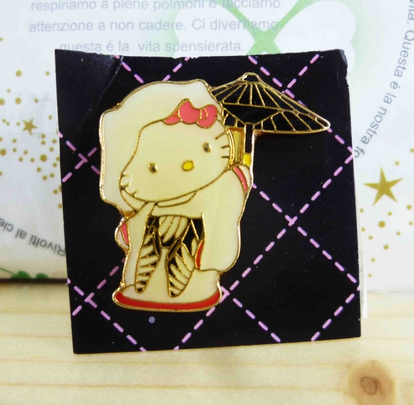 【震撼精品百貨】Hello Kitty 凱蒂貓~KITTY造型徽章-歌舞伎