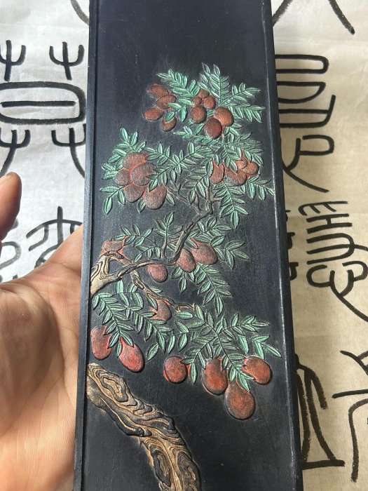 嚴選80年代程君房聚墨堂老油墨條，十萬杵純手工捶打，幾十年陳化黑亮墨