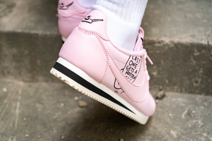 nike cortez nathan bell pink