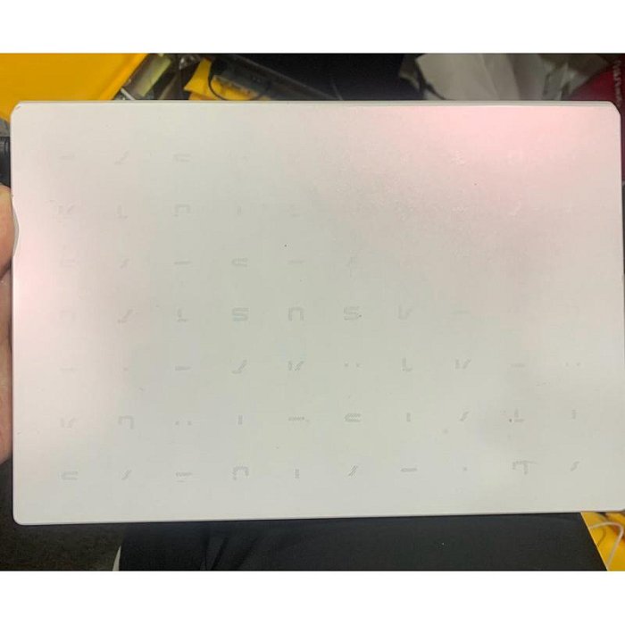 華碩 筆電 ASUS Laptop 型號E210MA N4020 4G/64G eMMc 白11.6吋 小筆電