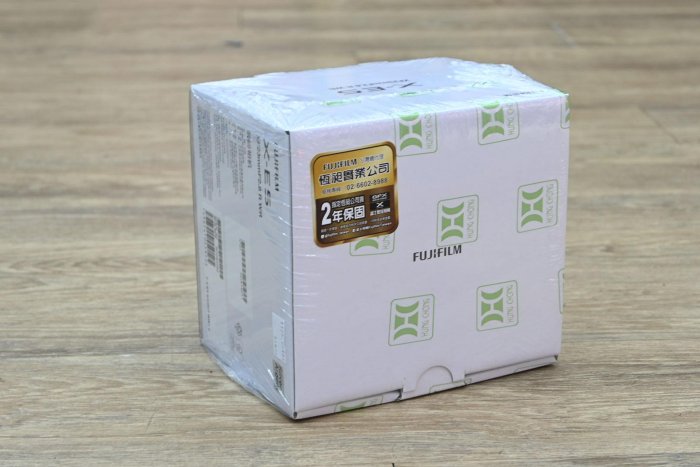 萬佳國際 現貨供應 銀色 FUJIFILM 富士 X-E5 XE5 +XF 23mm F2.8R WR KIT 街拍套組  大光圈 恆昶公司貨 門市近西門町