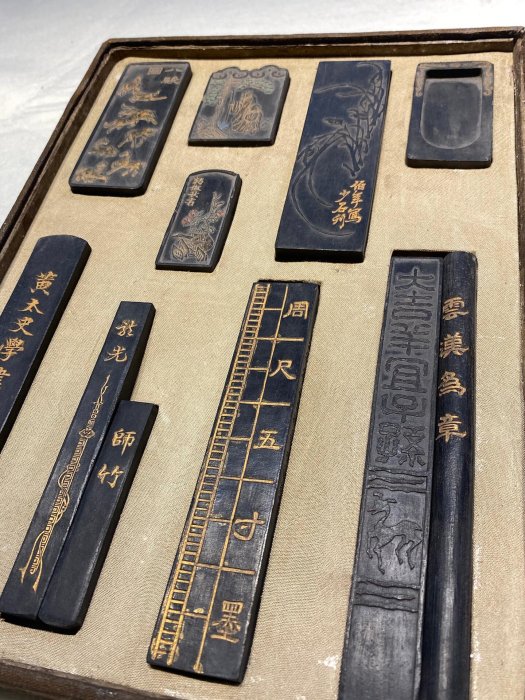 嚴選清時期墨曹素功老墨《書卷墨》，80年代珍稀庫存凈重19.57克徽歙製