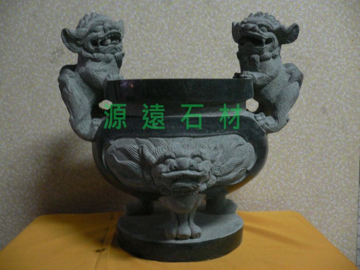 清康煕 青花 ぼたんの花 香炉 茶道具 香道具 装飾品 現代工芸品 置物 清青花双龙纹香炉-青花瓷-7788红宝书