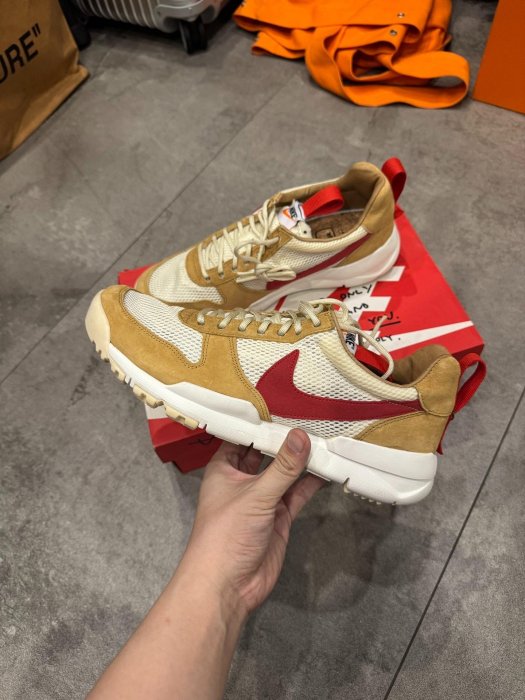 嚴選 Nike Tom Sachs Mars Yard 2.0 火星鞋 全新 44.5 大號 全套配件 完美狀態 火星鞋 高端運動鞋 限量版