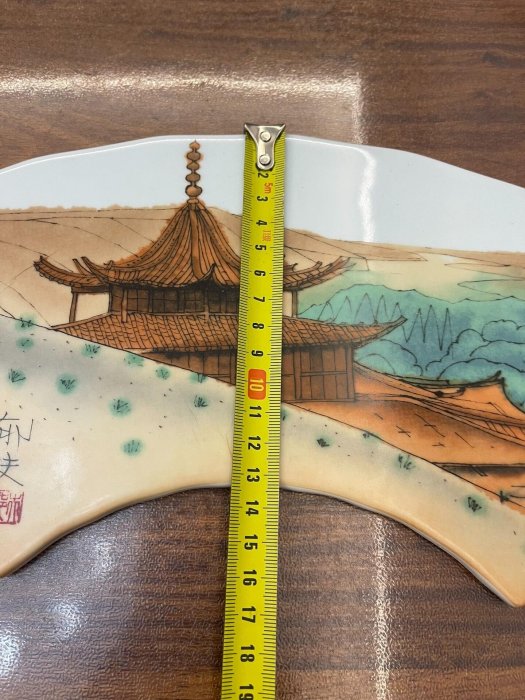嚴選日本藝術家平山郁夫創作于1930年的瓷板畫《黃河悠悠》，典藏級掛畫