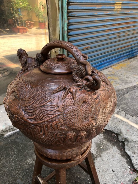 壺　置物　龍　大壺 台灣早期～30年的老收藏陶製大大大龍罐（寬：56.5cm高48cm含底座