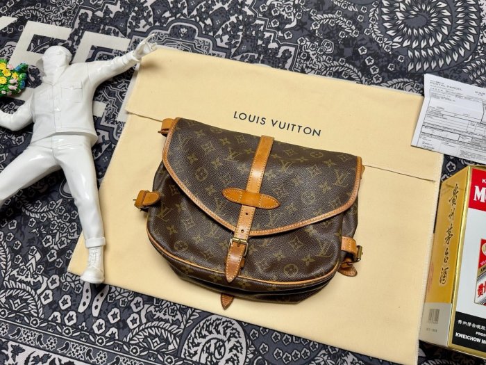 LV小號雙子星包斜挎包中古包唯一編碼：AR0933