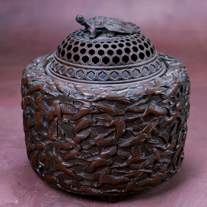 桑園の】日本香爐長尾亀千鶴香爐佐野宏采作1.5kg 金屬三足銅製落