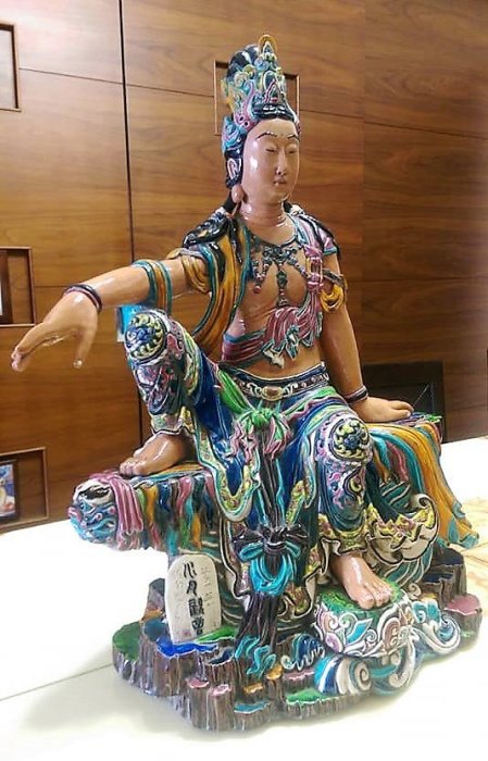 啟秀齋】委託代售龍鳳祥交趾陶名師呂勝南絕版作品水月觀音限自取