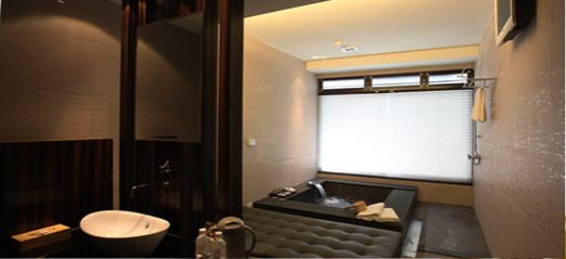 【谷關】谷野溫泉會館 水色湯屋2.5H (假日不加價)台中可面交