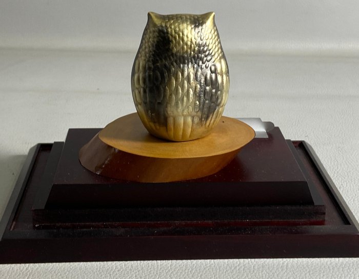 純銀製   置物   美術品 古玩輕鬆拍】日本名家金銀工藝家武比古作純銀ふくろう貓頭鷹TAKEHIKO